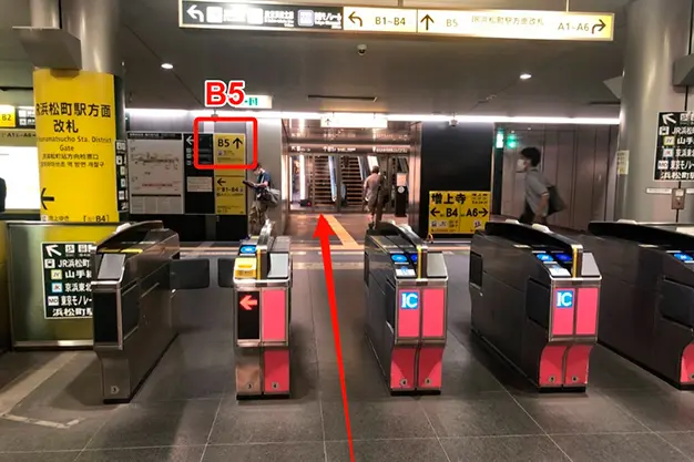 大門からの道案内１